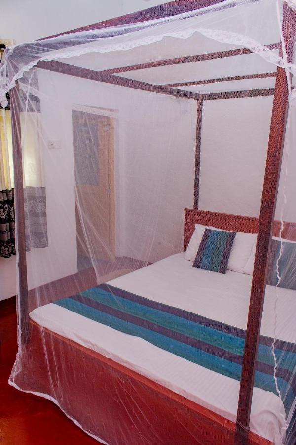 Murphy Cave Otel Mirissa Dış mekan fotoğraf